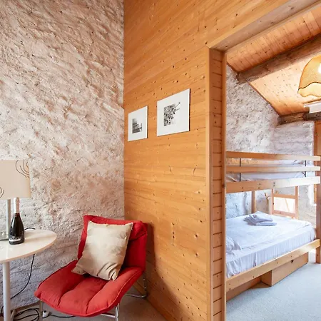 Rustico Stock With Free Wifi- Happy