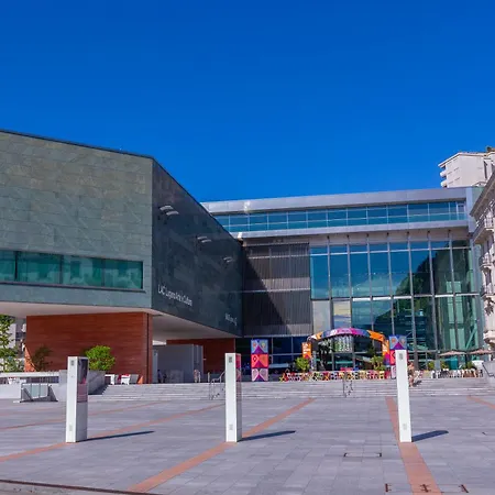 Rustico Stock With Free Wifi- Happy לוגאנו